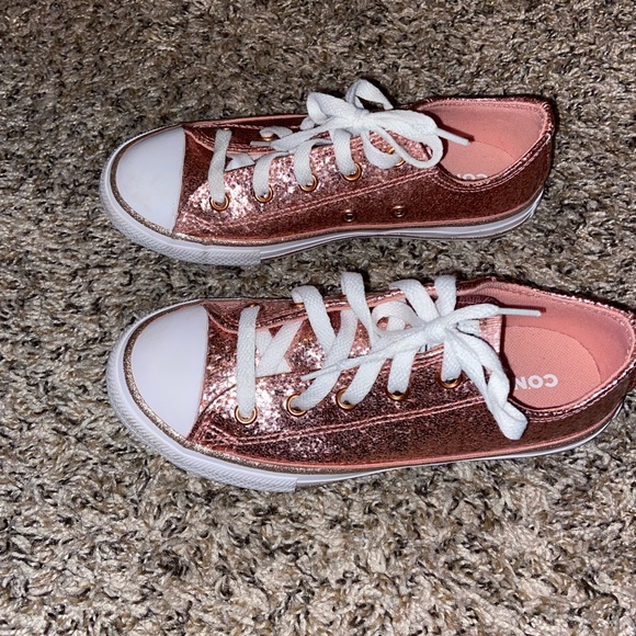 Kids Converse low top color pink. - Picture 4 of 7